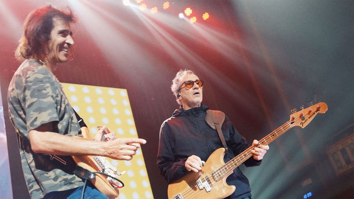 Recuerdo: Felipe Staiti y Marciano Cantero durante un show de Enanitos Verdes.