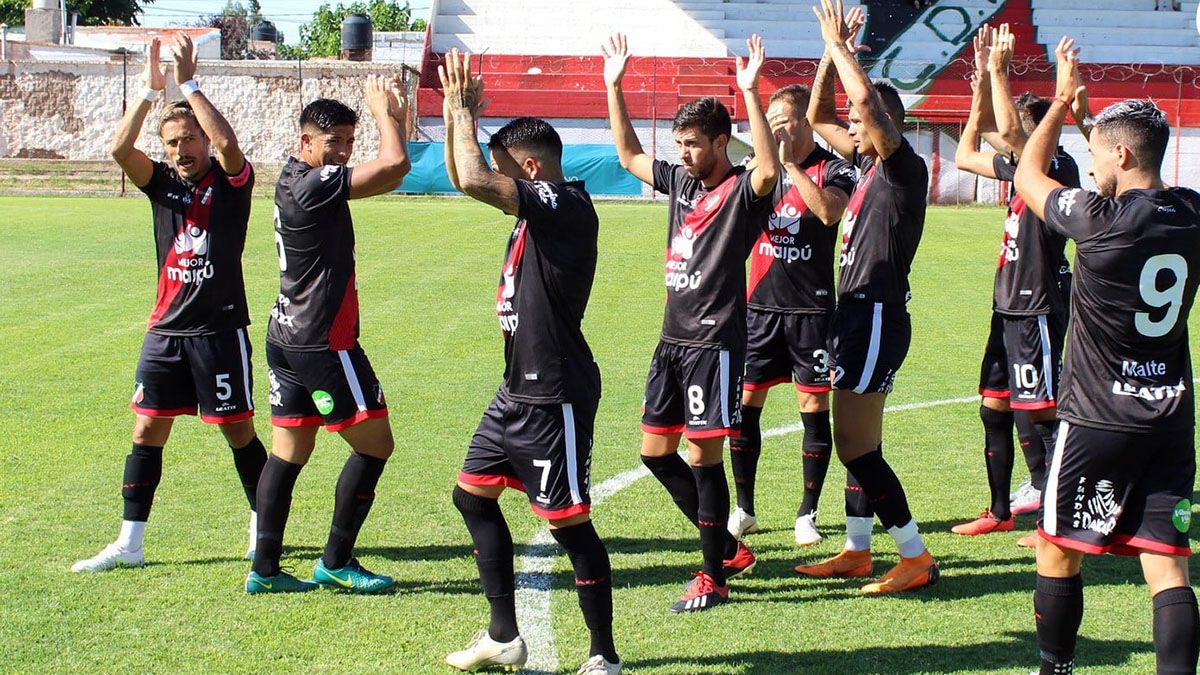 Deportivo Maipú se jugará el miércoles el pasaporte a la final por el segundo ascenso.
