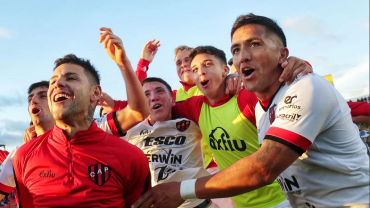 Patronato eliminó de la Copa Argentina a Gimnasia La Plata
