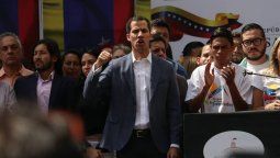 Detuvieron al líder opositor venezolano y creció la tensión política