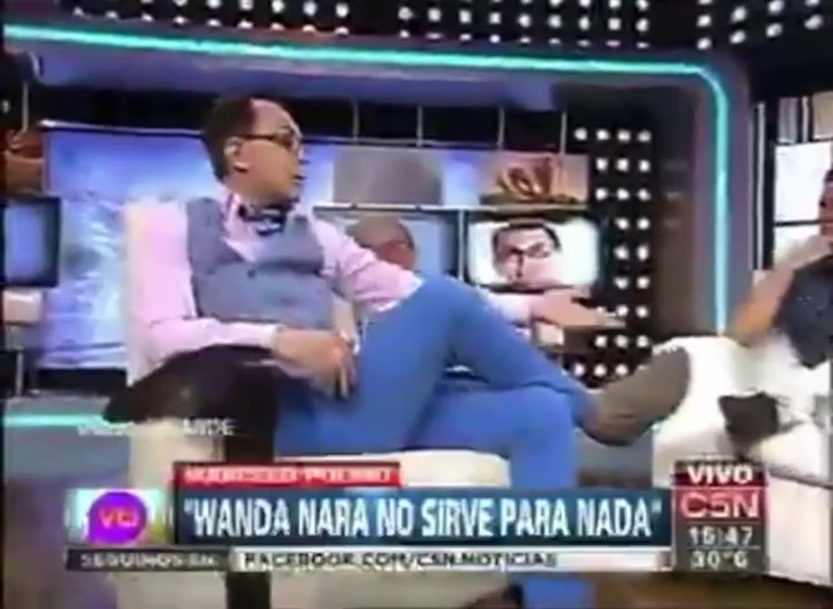 Polino trató a Wanda Nara de sucia. Polino trató a Wanda Nara de sucia.