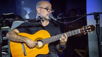 El artista Eduardo Lombardo trae su música a Godoy Cruz