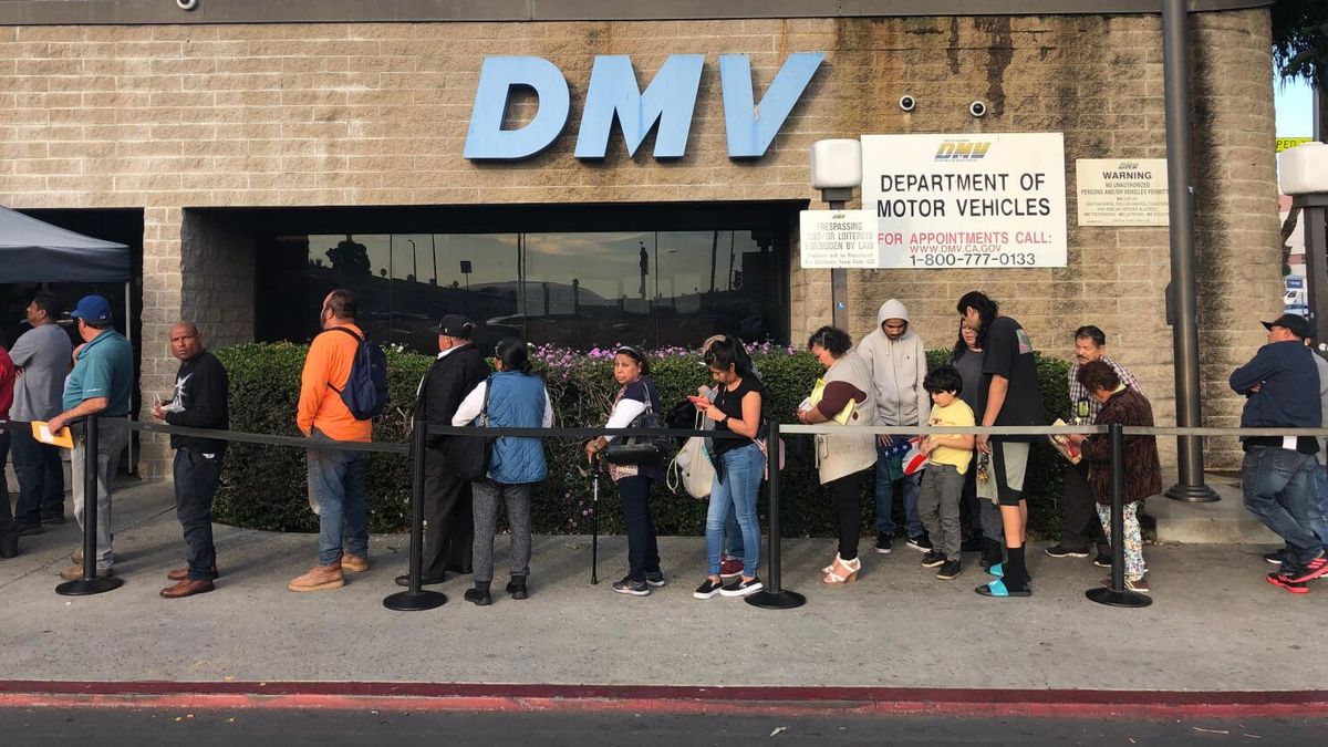 El DMV lanzó una advertencia a muchos conductores en Nueva York.