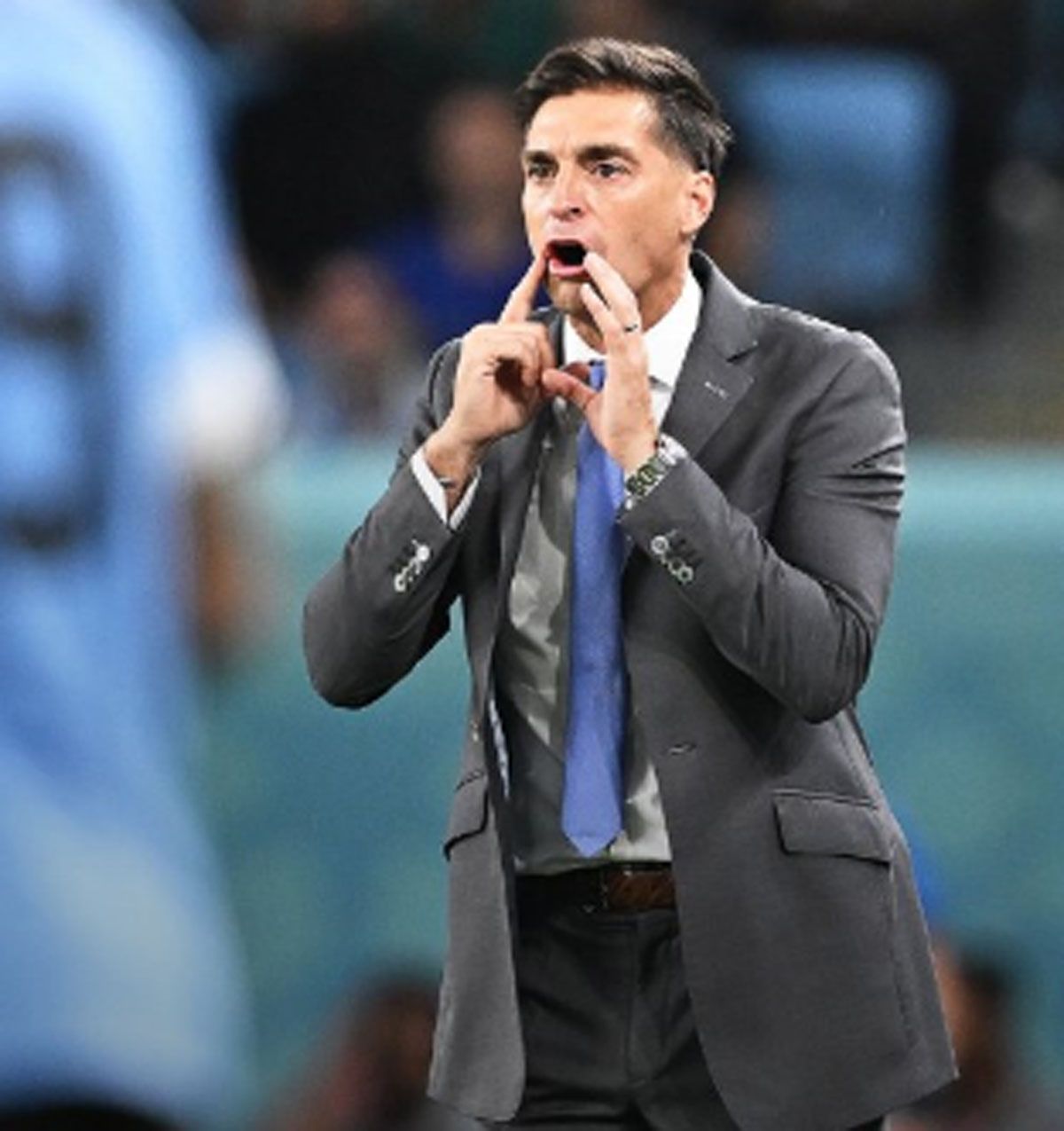 Diego Alonso no lo confirmó, pero no seguirá como DT de Uruguay