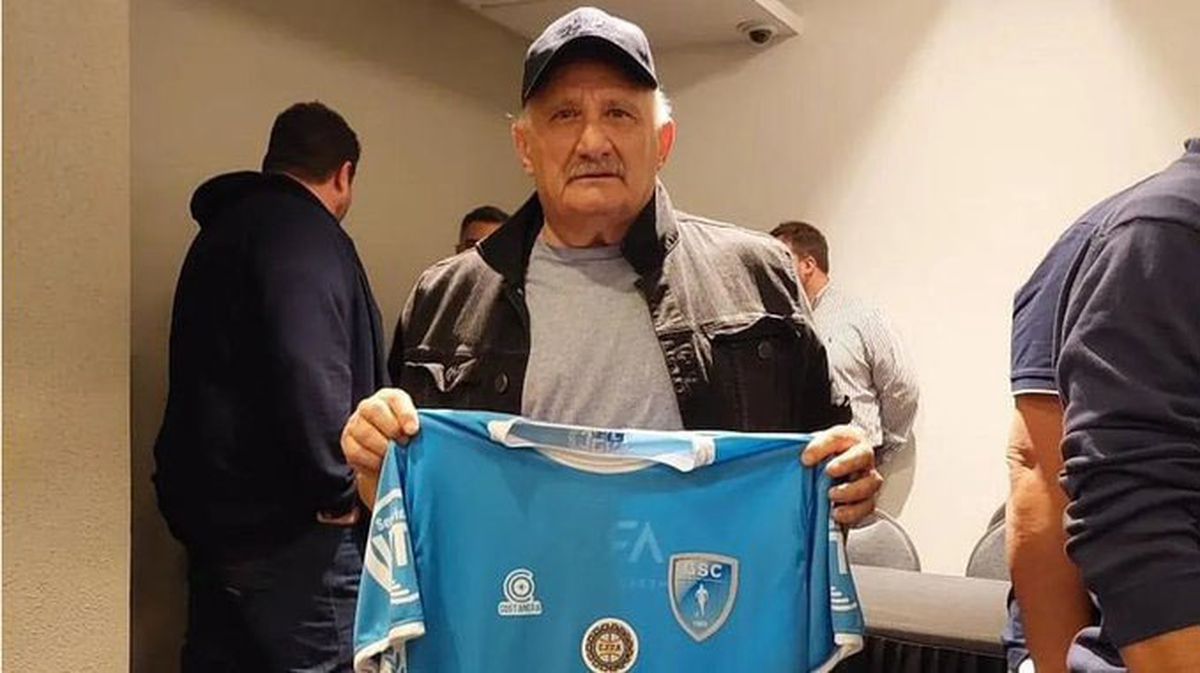 Carlos Sperdutti hizo historia dirigiendo a Gutiérrez Sport Club y el ascenso al Federal  A.