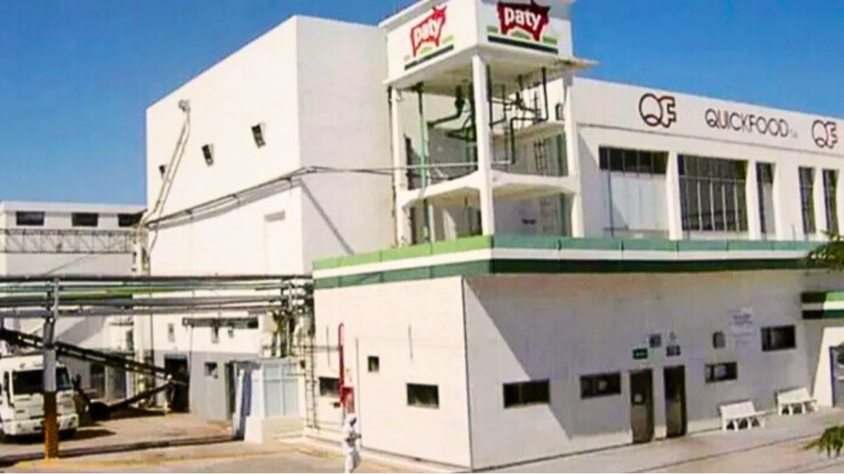 Frigorífico Pico registra más de mil cheques rechazados, lo que expone serios problemas de liquidez y dificultades para cumplir con compromisos corrientes. Frigorífico Pico registra más de mil cheques rechazados, lo que expone serios problemas de liquidez y dificultades para cumplir con compromisos corrientes.