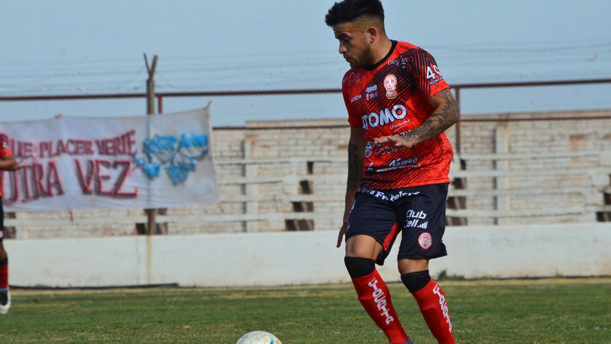 José Méndez se lamentó por la igualdad de Huracán Las Heras