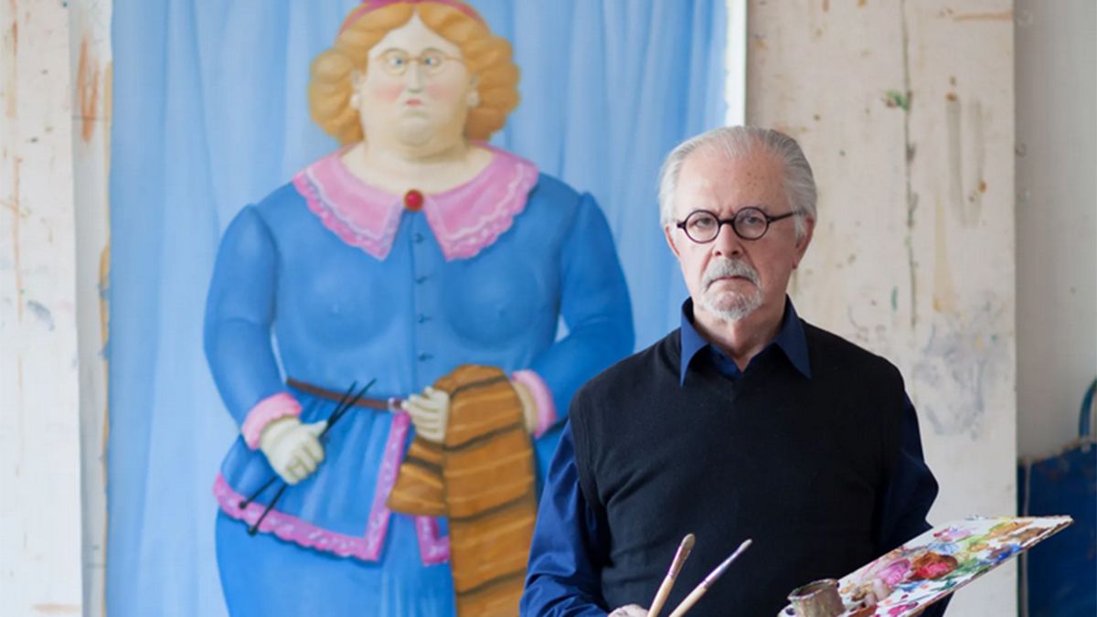 El artista colombiano Fernando Botero es célebre en el mundo entero por la particularidad de su obra, cuyos protagonistas son personajes con sobrepeso.