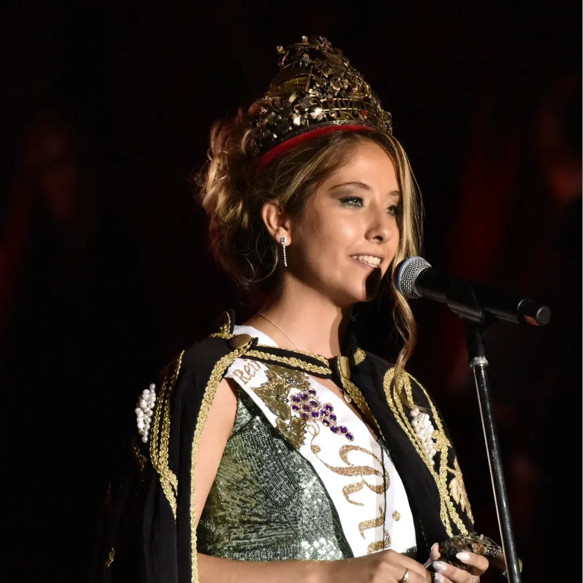 La reina de la Vendimia 2025 elegida en Rivadavia obtuvo 37 votos del público. La reina de la Vendimia 2025 elegida en Rivadavia obtuvo 37 votos del público.