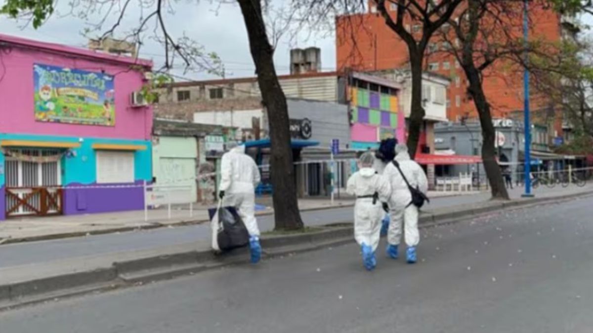 La violenta discusión se originó a la salida de un boliche donde un joven fue asesinado y el agresor quedó detenido. La violenta discusión se originó a la salida de un boliche donde un joven fue asesinado y el agresor quedó detenido.