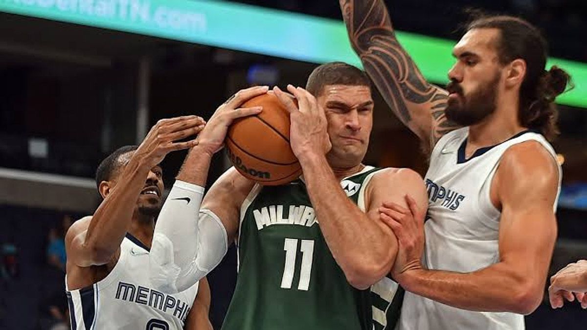 NBA: partido suspendido cuando los rociadores de agua mojaron a los jugadores