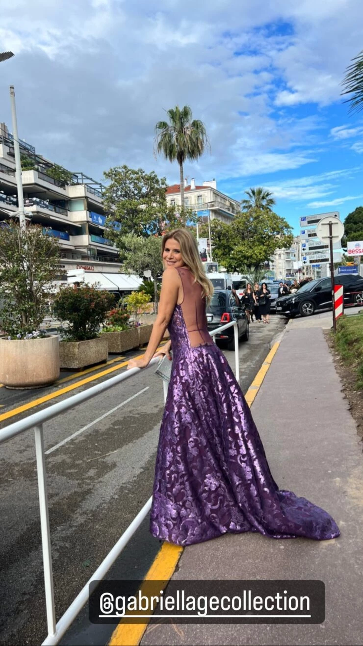 Explosión por las ultra transparencias de Flavia Palmiero en el Festival de Cannes.