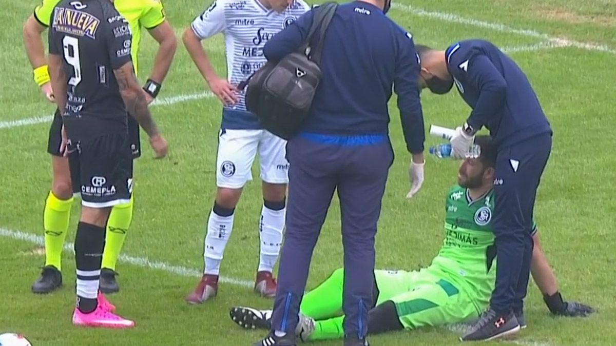 El Pity Aracena se retiró lesionado en la Lepra