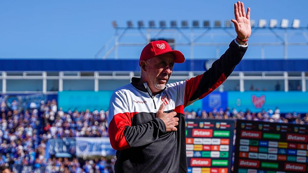 El Gato Oldrá volvió al Gambarte, pero del lado de enfrente, en una ...