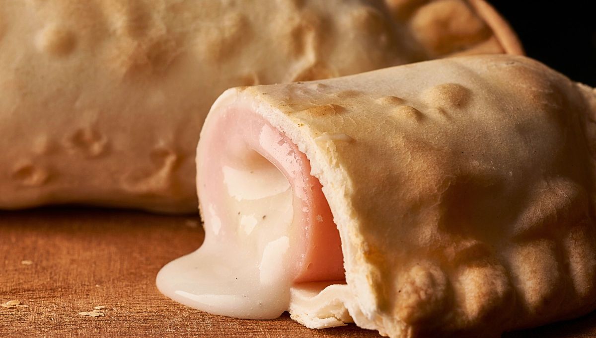 El truco de las rotiserías para que las empanadas de jamón y queso no exploten en el horno y salgan perfectas