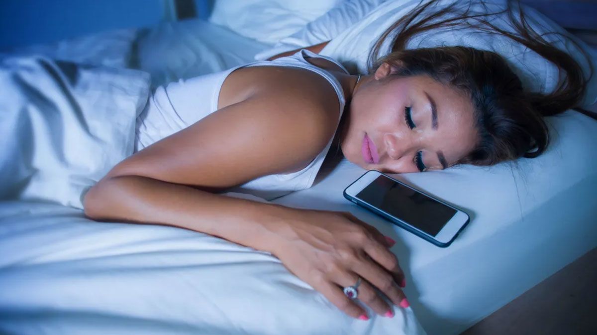 La organización Mundial de la Salud recomienda dormir al menos 6 horas por día.