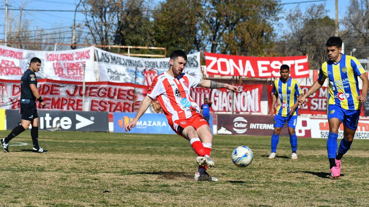 Atlético San Martín cayó ante Juventud Unida. Atlético San Martín cayó ante Juventud Unida.