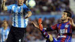 San Lorenzo intentará desquitarse de Racing en el clásico de Primera