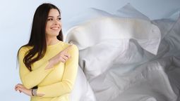 El ingrediente clave para eliminar las manchas amarillas de la ropa y dejarla como nueva