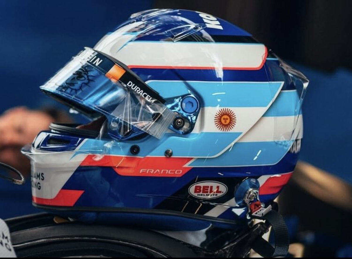 El casco del argentino para se debut en la Fórmula 1. El casco del argentino para se debut en la Fórmula 1.
