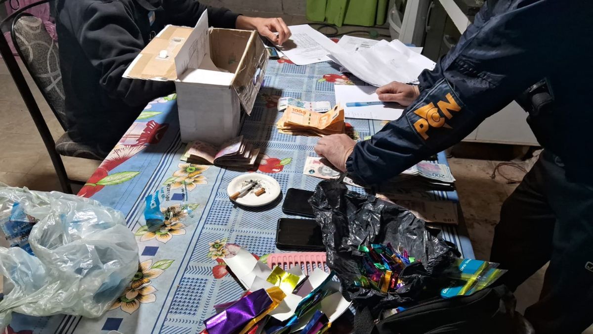 Los elementos que se encontraron en los allanamientos del barrio Espejo a la banda narco.