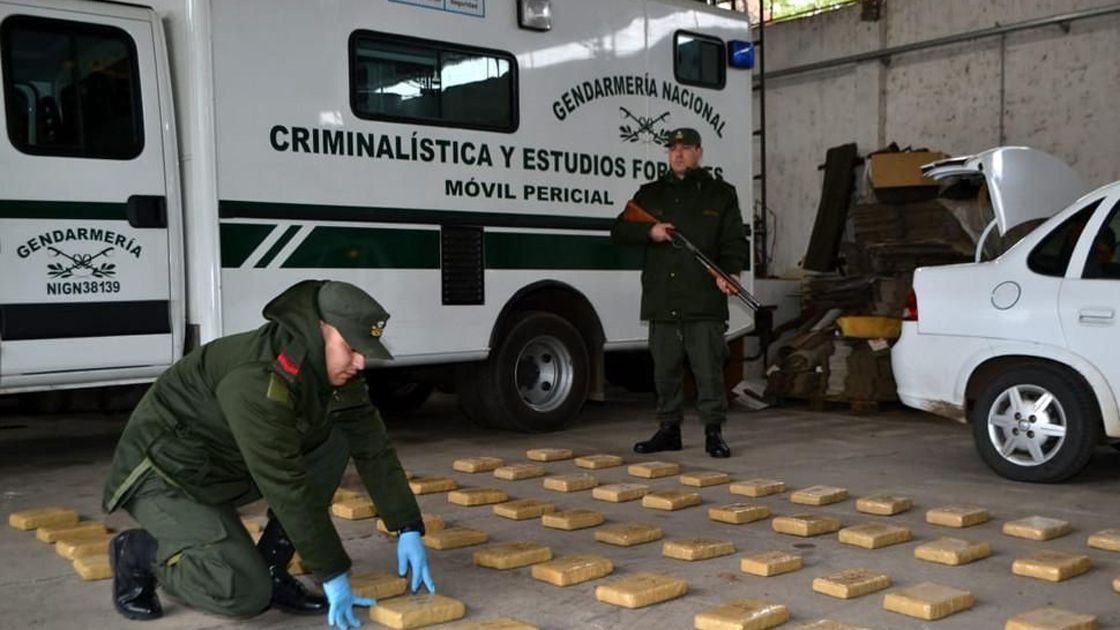 Detuvieron a dos narcos entrerrianos en Itatí con más de 80 kilos de drogas valuados en 2,3 millones de pesos