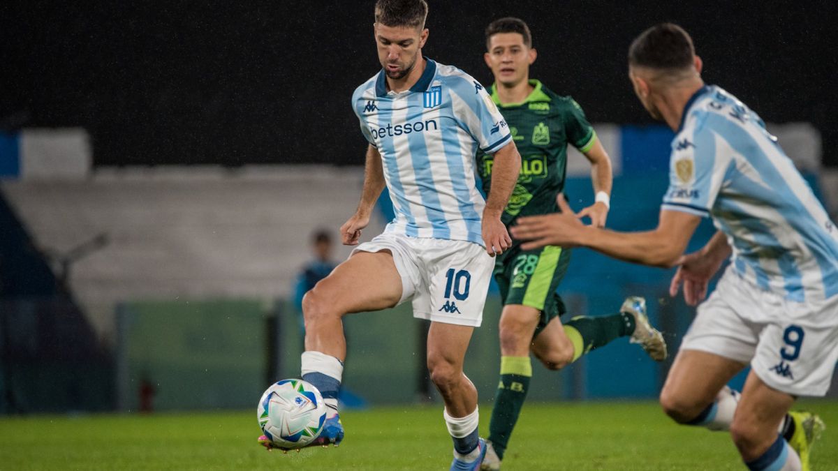 Racing, campeón de la Copa Sudamericana tuvo un inesperado traspié de local frente al Atlético Bucaramanga en la segunda fecha de la Libertadores, luego de haber debutado ganando en Brasil.