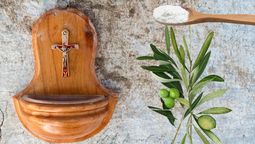 Por qué hay que ponerle bicarbonato al olivo bendecido en Pascuas y cuál es su significado religioso