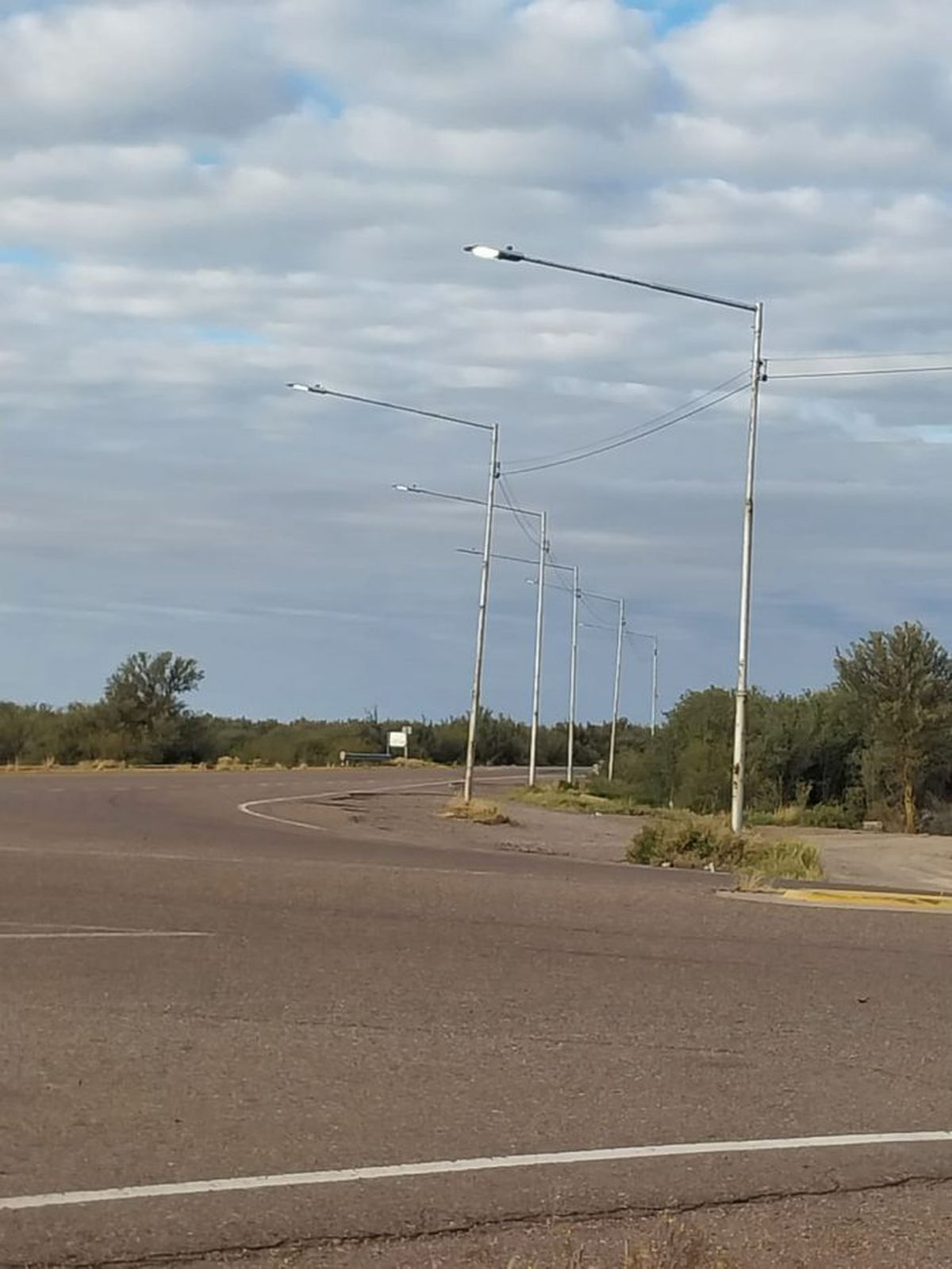 Tramo de la Ruta Provincial 153 entre Ñacuñán y Monte Comán