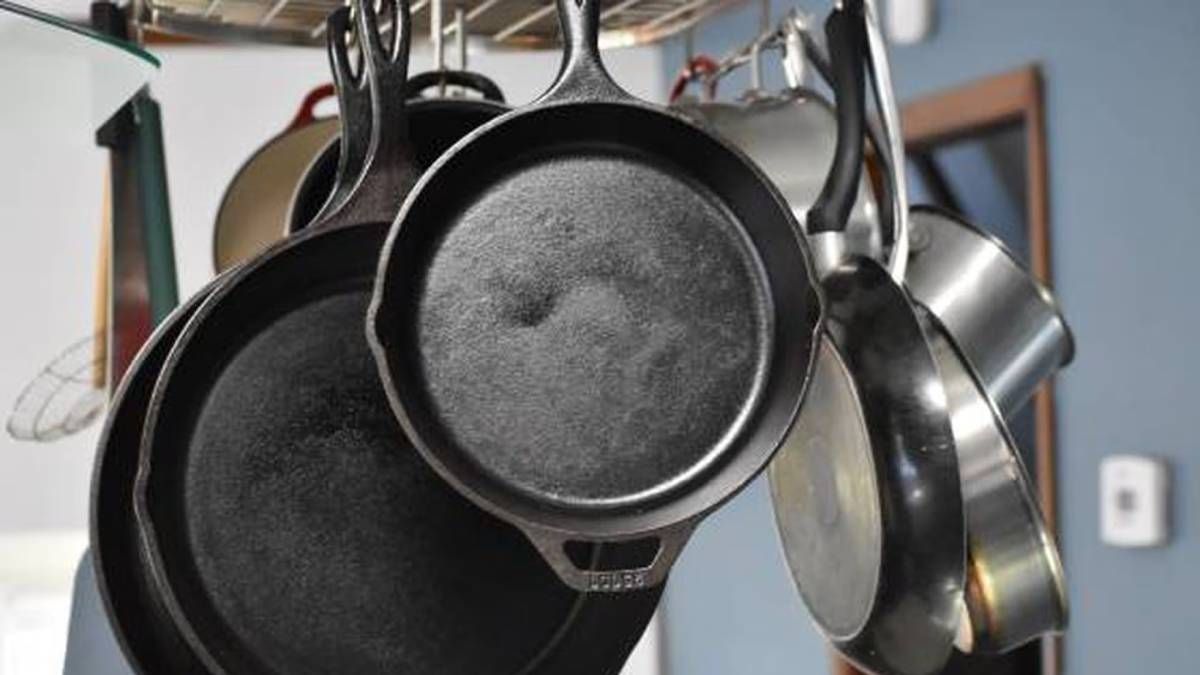 Devuélvele el brillo a las sartenes con salsa de tomate&nbsp;en solo 15 minutos