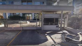 La mujer del barbijo: lo sedujo por Tinder, acordaron un encuentro y le robó más de 100.000 dólares