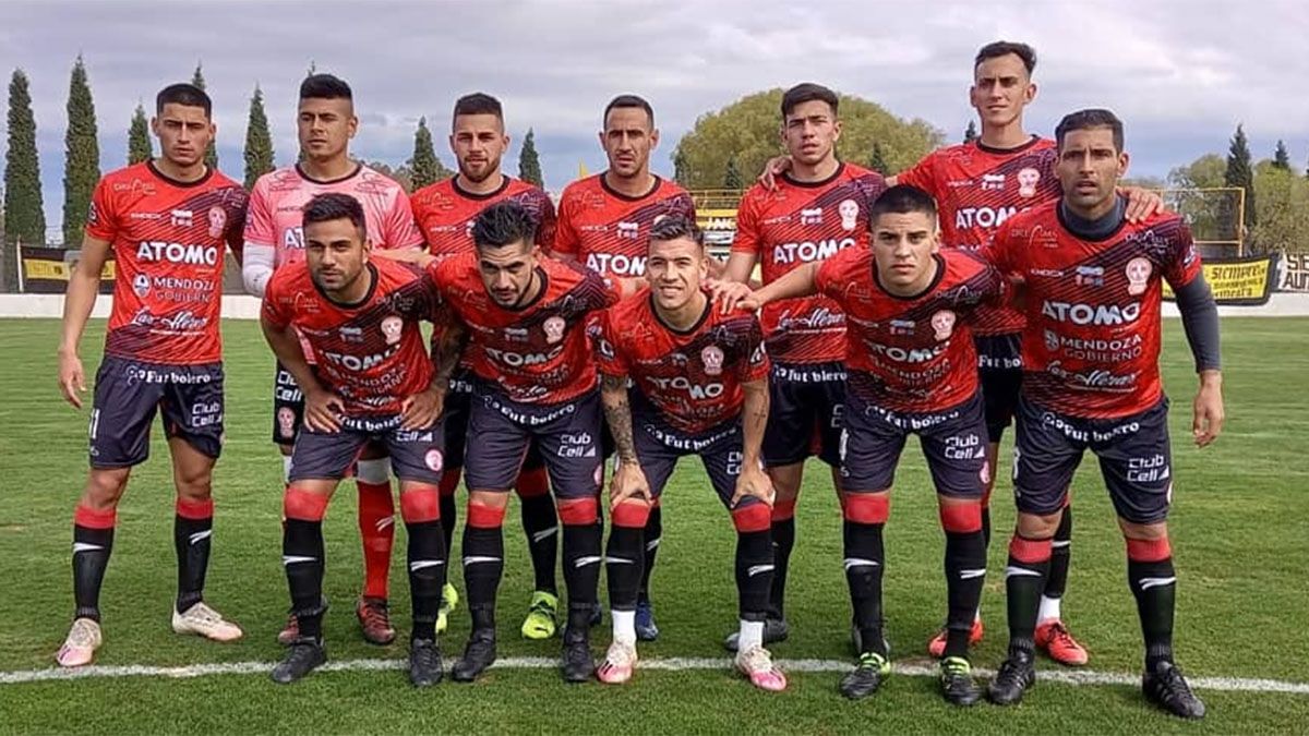 Huracán Las Heras cayó ante Madryn con dos jugadores menos