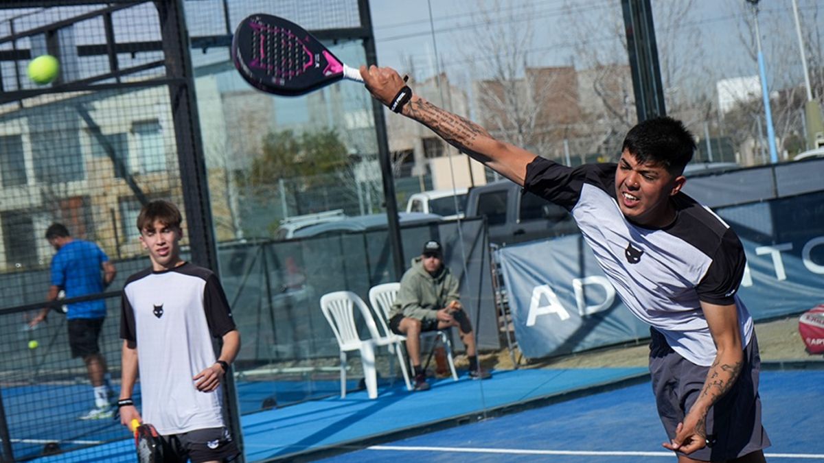 El sanrafelino Farid Sat es uno de los nominados para la gala del Mendoza Padel Trophy 2024. El sanrafelino Farid Sat es uno de los nominados para la gala del Mendoza Padel Trophy 2024.