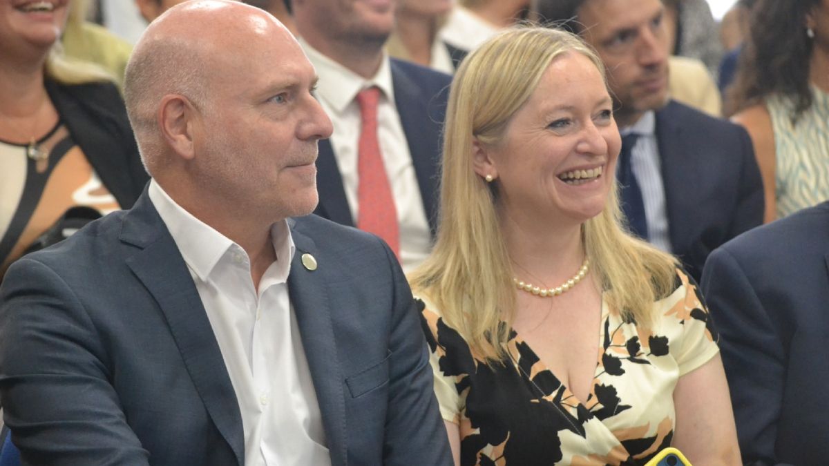 El presidente de la Suprema Corte, Dalmiro Garay, y la vicegobernadora Hebe Casado.