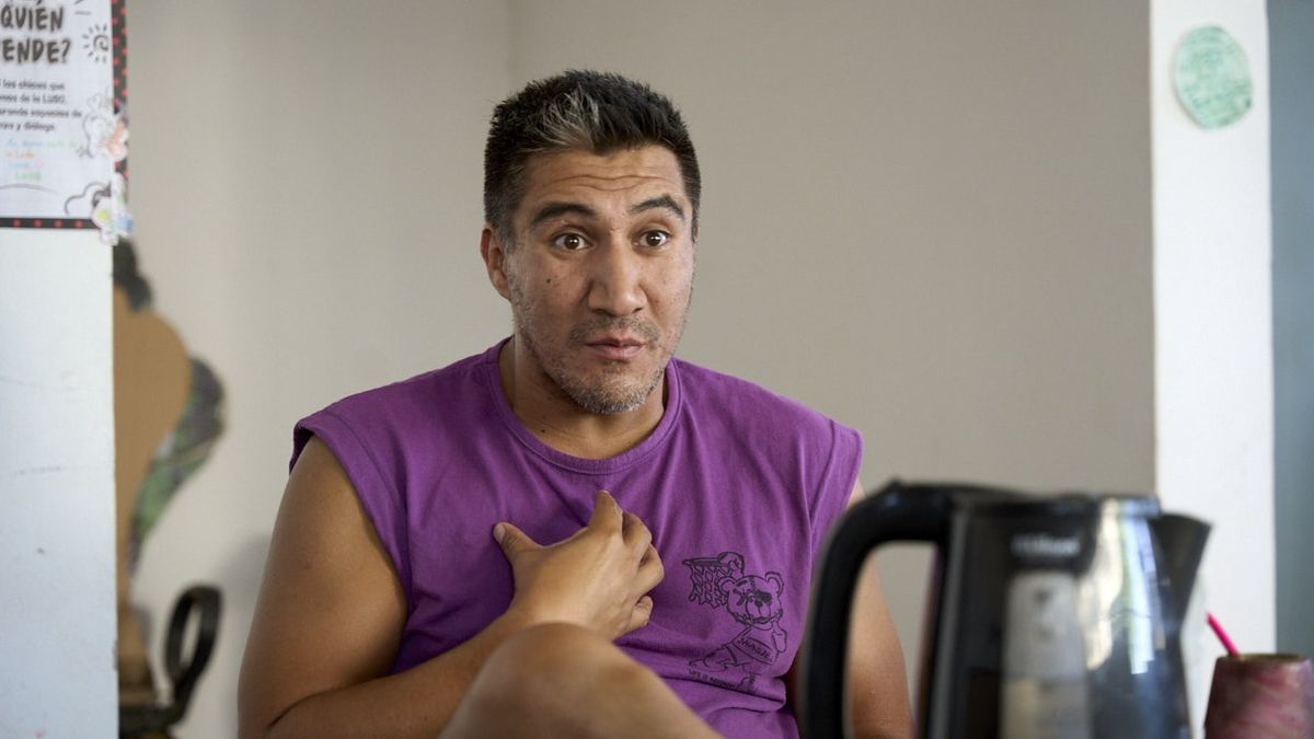 El Hogar de Cristo recibe a 30 chicos con consumo problemático todos los días. Los martes y jueves entregan leche y tortitas a 200 El Hogar de Cristo recibe a 30 chicos con consumo problemático todos los días. Los martes y jueves entregan leche y tortitas a 200