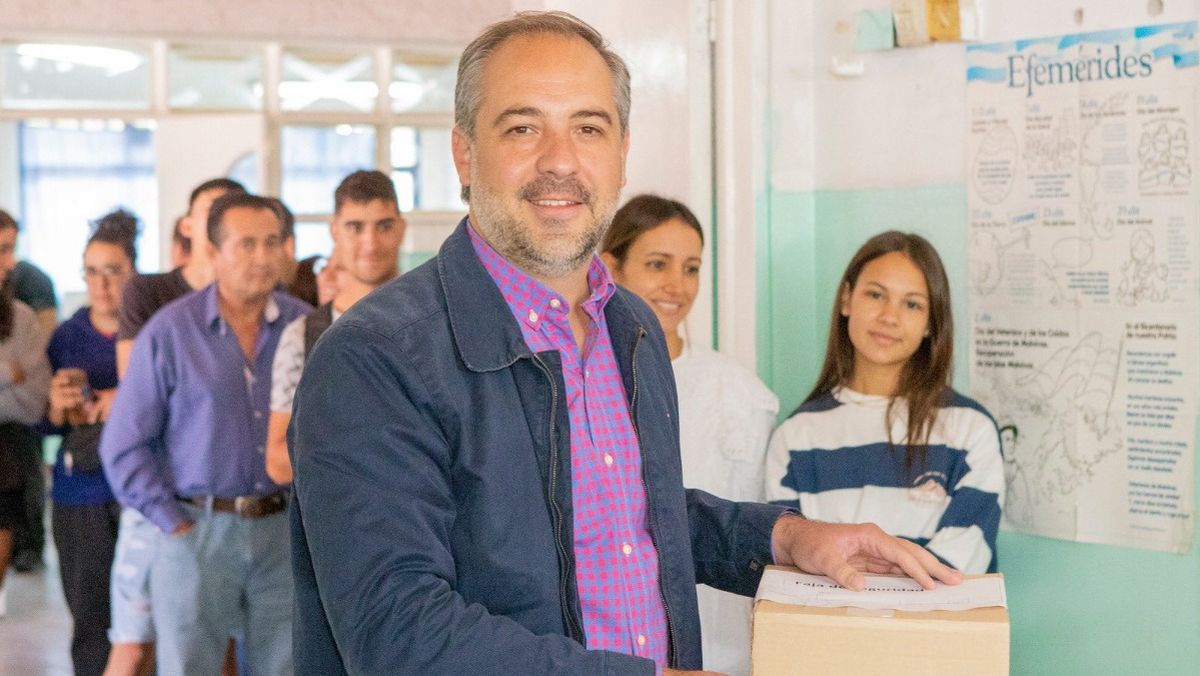 Urnas. Stevanato volverá a votar, junto con el resto de Maipú, el próximo 3 de septiembre. Urnas. Stevanato volverá a votar, junto con el resto de Maipú, el próximo 3 de septiembre.