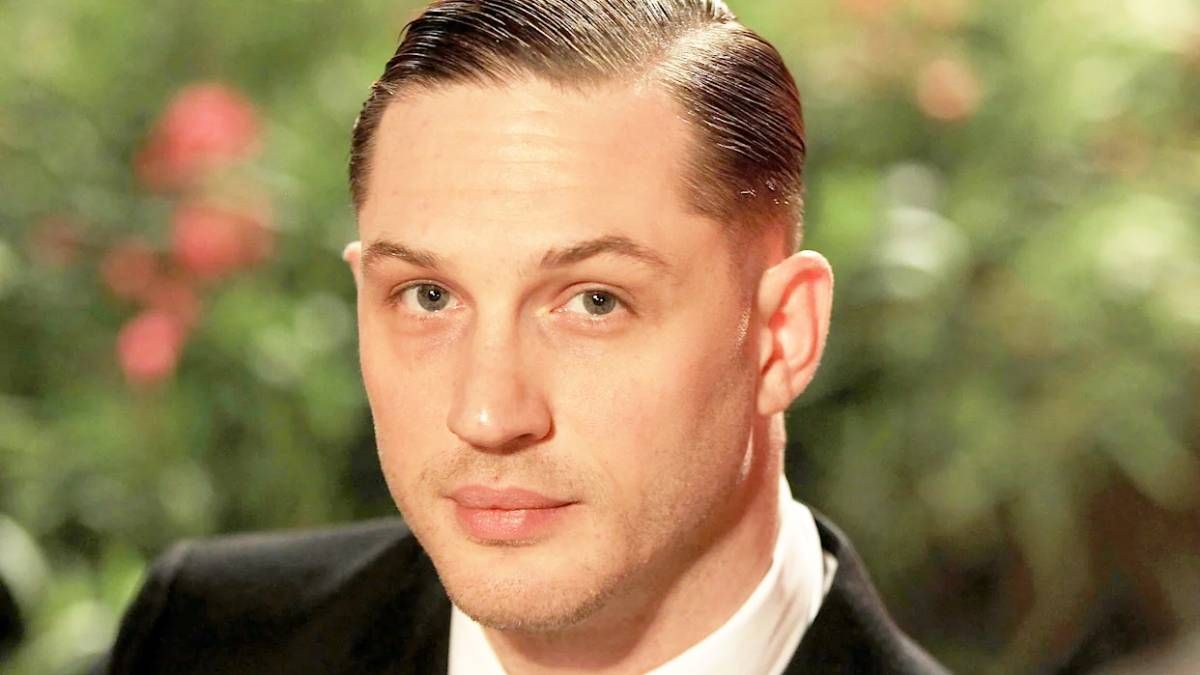 Tom Hardy sobresale con la película de ciencia ficción de éxito mundial
