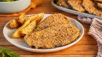 Milanesas de berenjena crocantes: la receta con 5 ingredientes para incluir en la dieta y bajar de peso Milanesas de berenjena crocantes: la receta con 5 ingredientes para incluir en la dieta y bajar de peso
