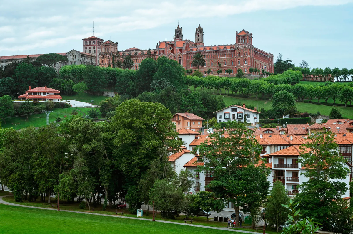 Los pueblos más bonitos de España que parecen sacados de un cuento de hadas - Página 2 Pueblo-espana-comillaswebp