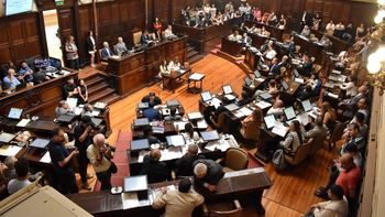 Cornejo prepara un supermartes con 25 votos asegurados para extraer cobre en Uspallata Cornejo prepara un supermartes con 25 votos asegurados para extraer cobre en Uspallata