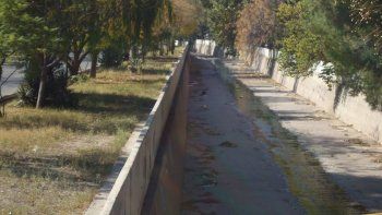 Un ahogado en el zanjón de los ciruelos y un obrero fallecido tras caer de un techo