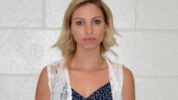 Maestra abusó de un alumno y lo reconoció luego de escandalosos mensajes