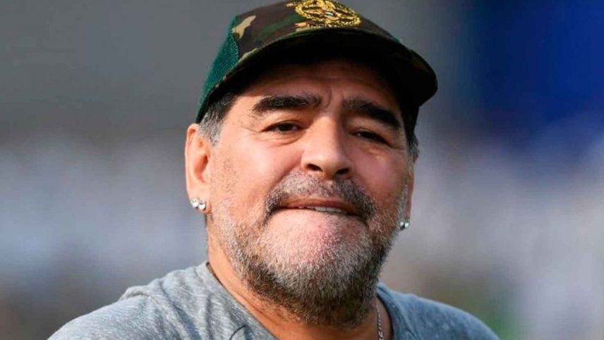 Maradona a Flor de la V: Vení a jugar un partido de fútbol