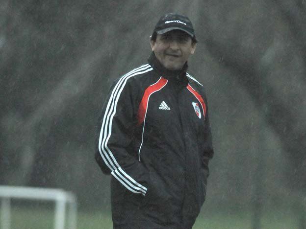 River volvió al trabajo sin caras nuevas en el plantel
