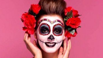 TUTORIAL Cómo maquillarse de Catrina para Halloween: paso a paso