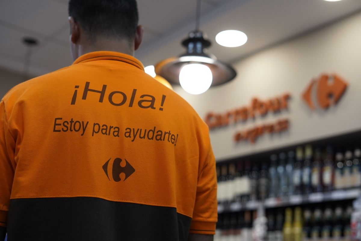 Carrefour acept&oacute; absorber a 60 de los 80 empleados de los ex Super A con el mismo nivel de sueldos y antig&uuml;edad. &nbsp;