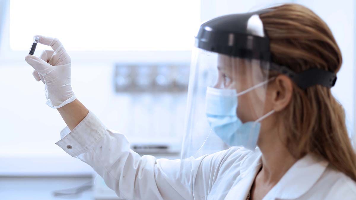 Otras 8.204 fueron diagnosticadas con coronavirus.