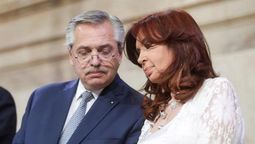 Alberto Fernández junto a Cristina Kirchner, durante la gestión anterior.