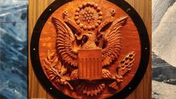el caballo de troya de la guerra fria: la pieza de arte sovietica que espiaba a los altos cargos de estados unidos el caballo de troya de la guerra fria: la pieza de arte sovietica que espiaba a los altos cargos de estados unidos