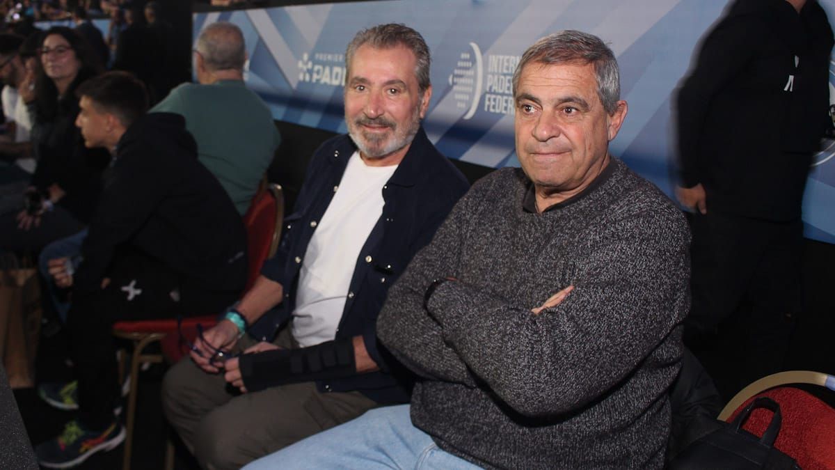 Daniel Vila, presidente de Grupo América y del club Independiente Rivadavia con Beto Rez Masud, vice de la Lepra mendocina. Daniel Vila, presidente de Grupo América y del club Independiente Rivadavia con Beto Rez Masud, vice de la Lepra mendocina.